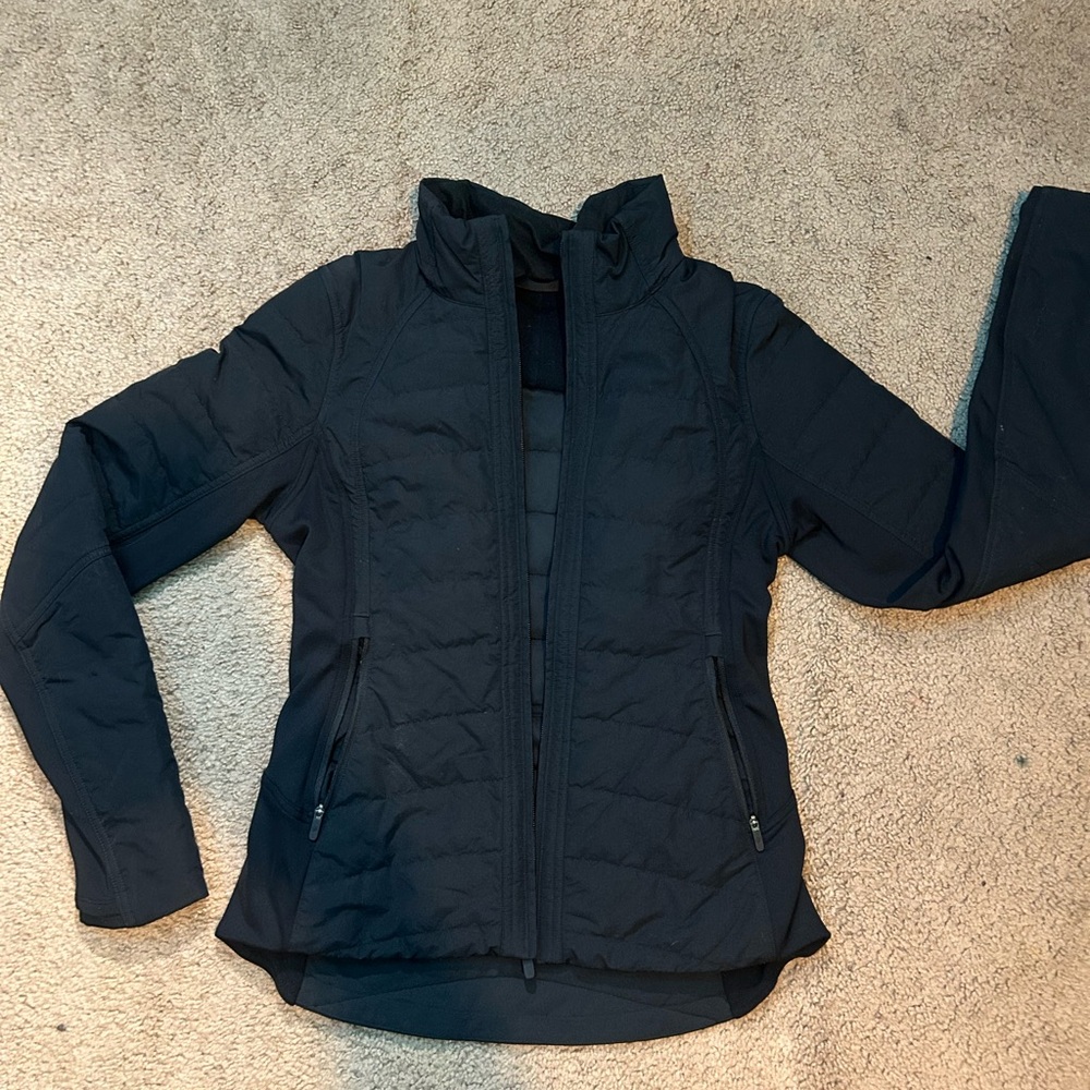Lululemon Women's Black Hooded Jacket - Picture 6 of 10